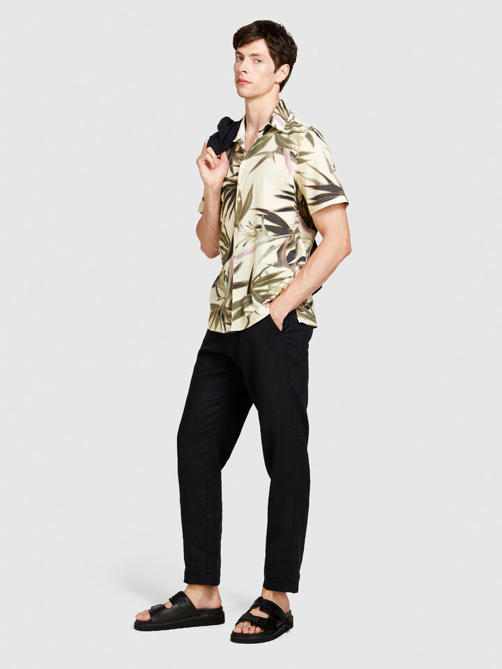 Short sleeve printed shirt - men's slim fit shirts - Multi-color | Sisley image number 2